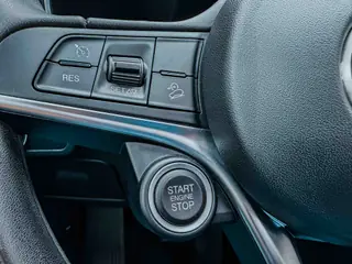 Alfa Romeo Stelvio 2.2 JTDM Basis 2WD miniatura 19