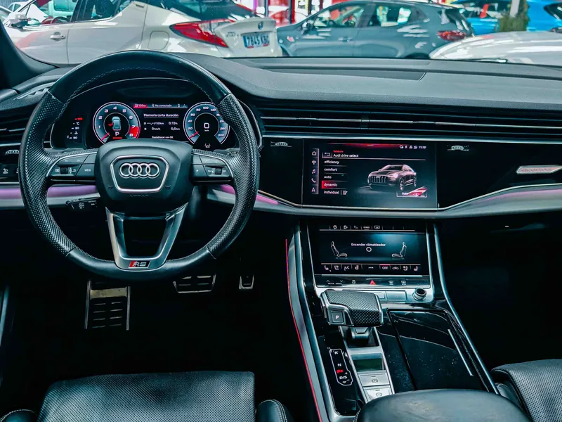 Audi Q8 SQ8 imagen 4