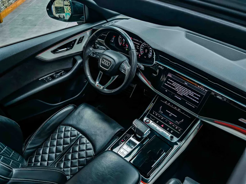 Audi Q8 SQ8 imagen 10