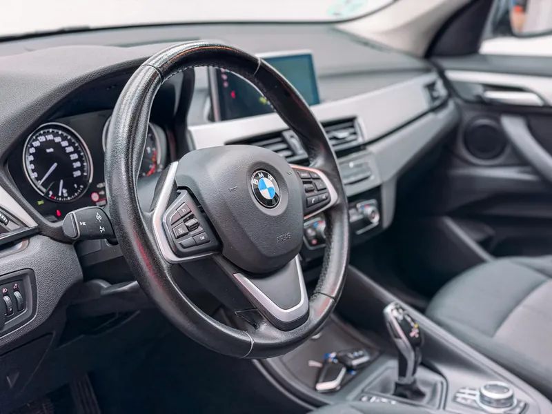 BMW X1 sDrive 18i Advantage imagen 3