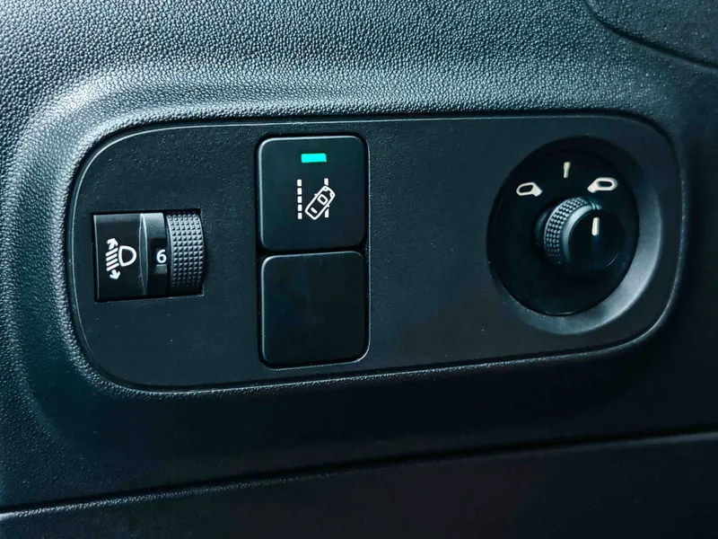 Citroën C3 1.6 Blue-HDi Feel imagen 17