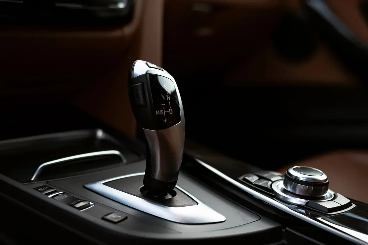 Coche automático de segunda mano: qué caja de cambios te conviene