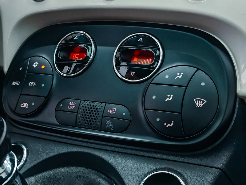 Fiat 500 1.2 Lounge imagen 7