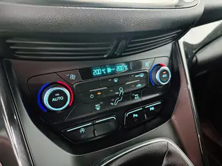 Ford Kuga 1.5 ECOBOOST ST LINE miniatura 7