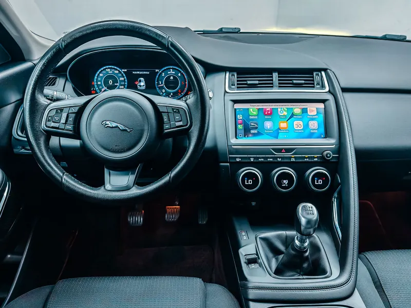 Jaguar E-PACE D150 Basis imagen 3