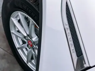 Jaguar E-PACE D150 Basis miniatura 22