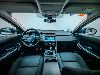 Jaguar E-PACE D150 Basis miniatura 14