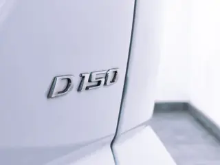 Jaguar E-PACE D150 Basis miniatura 25