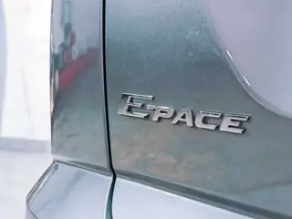 Jaguar E-PACE D150 S miniatura 13