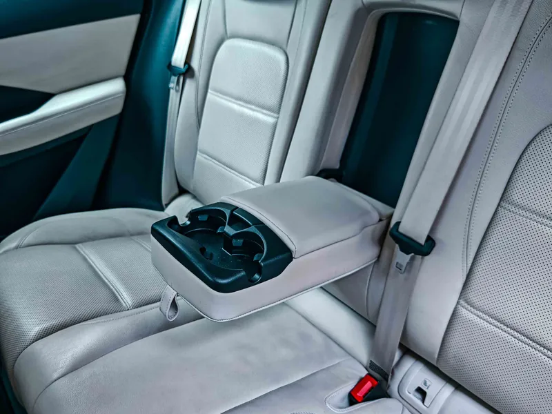 Jaguar E-PACE D150 S imagen 20
