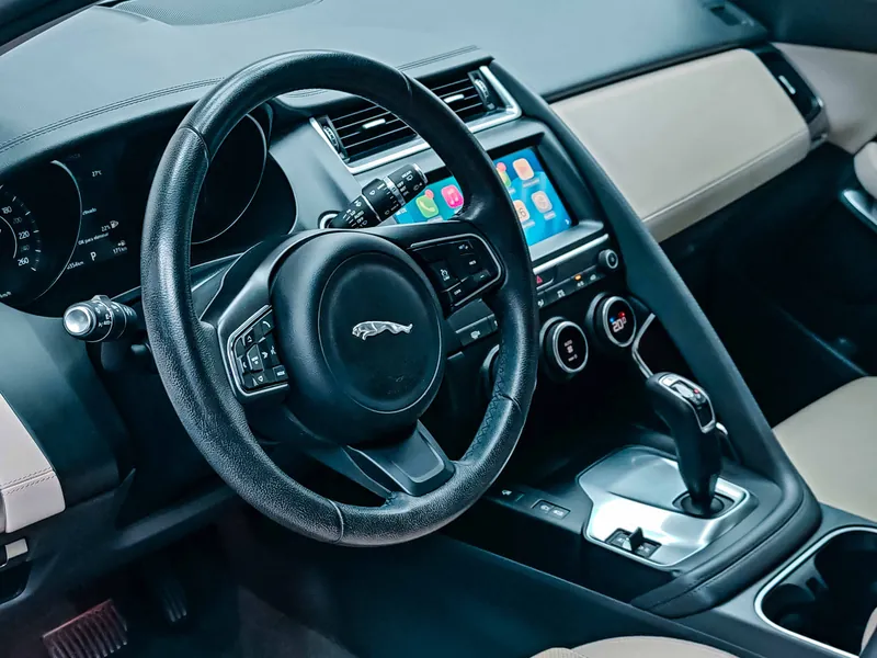Jaguar E-PACE D150 S imagen 14