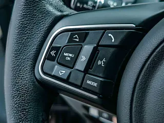 Jaguar E-PACE D150 S miniatura 8