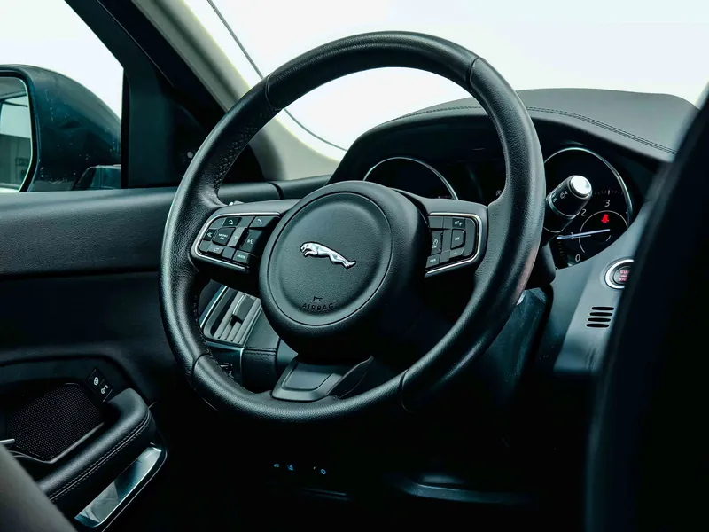 Jaguar E-PACE D150 S AWD imagen 27