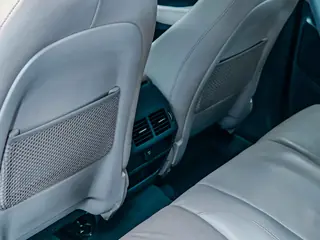 Jaguar E-PACE D150 S miniatura 21