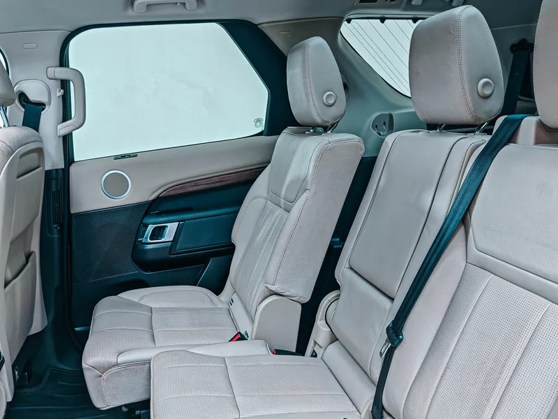 Land-Rover Discovery 5 2.0 TD Sd4 SD4 HSE imagen 20
