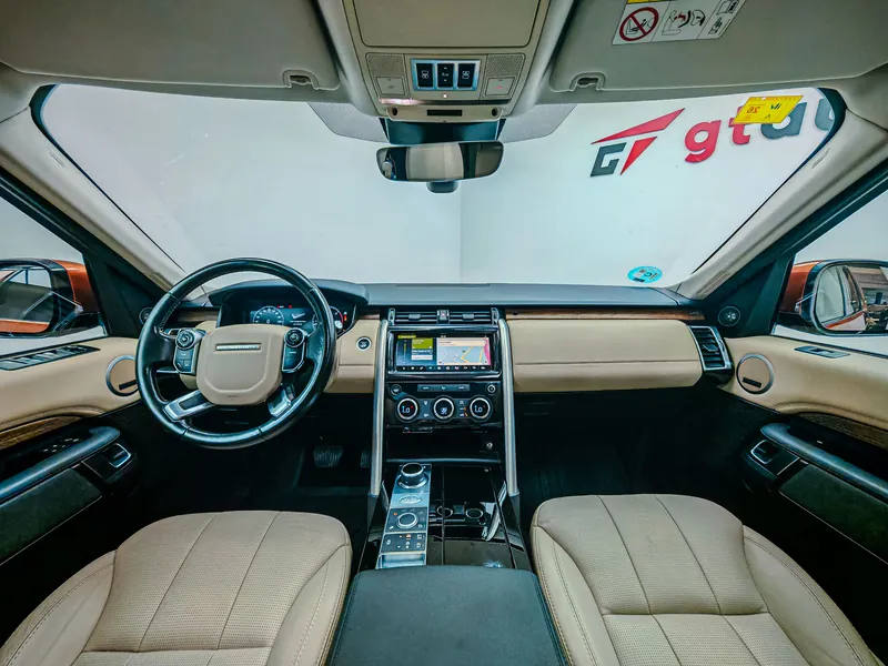 Land-Rover Discovery 5 2.0 TD Sd4 SD4 HSE imagen 15