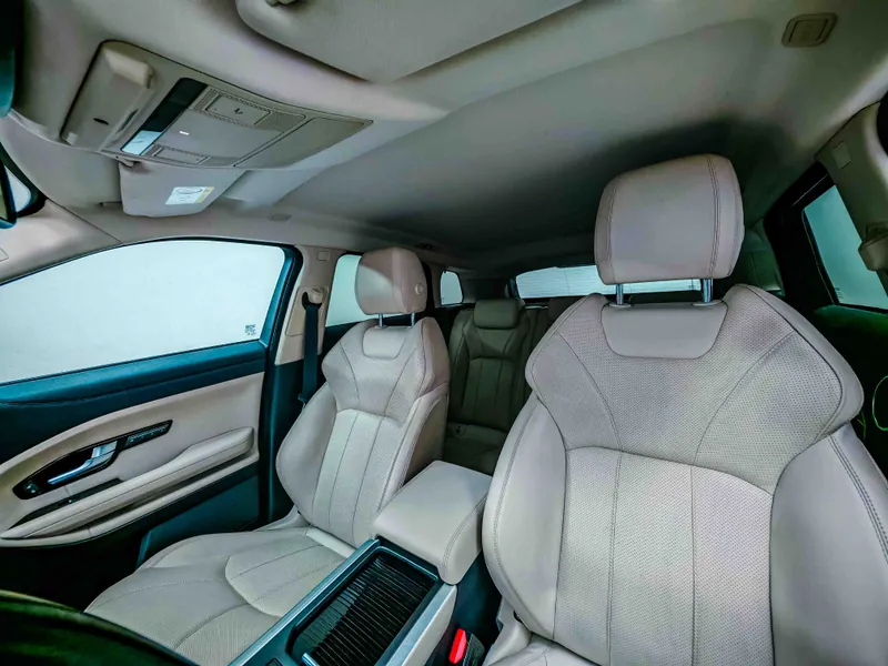 Land-Rover Range Rover Evoque 2.0 Sd4 HSE imagen 11