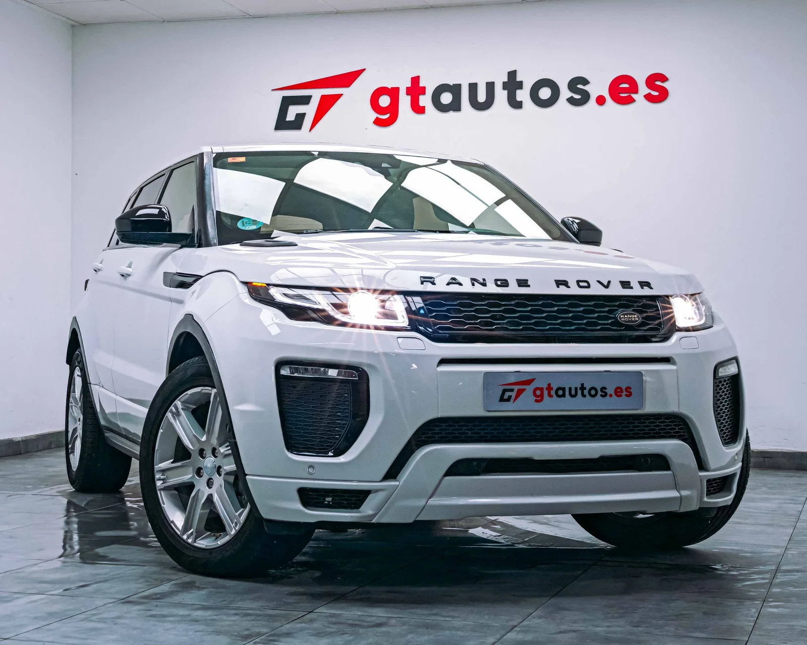 Land-Rover Range Rover Evoque 2.0 Td4 SE Dynamic imagen 1