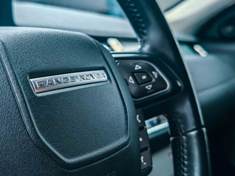 Land-Rover Range Rover Evoque 2.0 Td4 SE Dynamic imagen 17