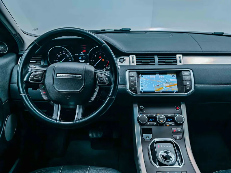 Land-Rover Range Rover Evoque 2.0 Td4 SE Dynamic imagen 3