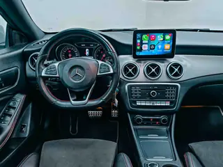 Mercedes-Benz CLA 200 d AMG Line miniatura 5