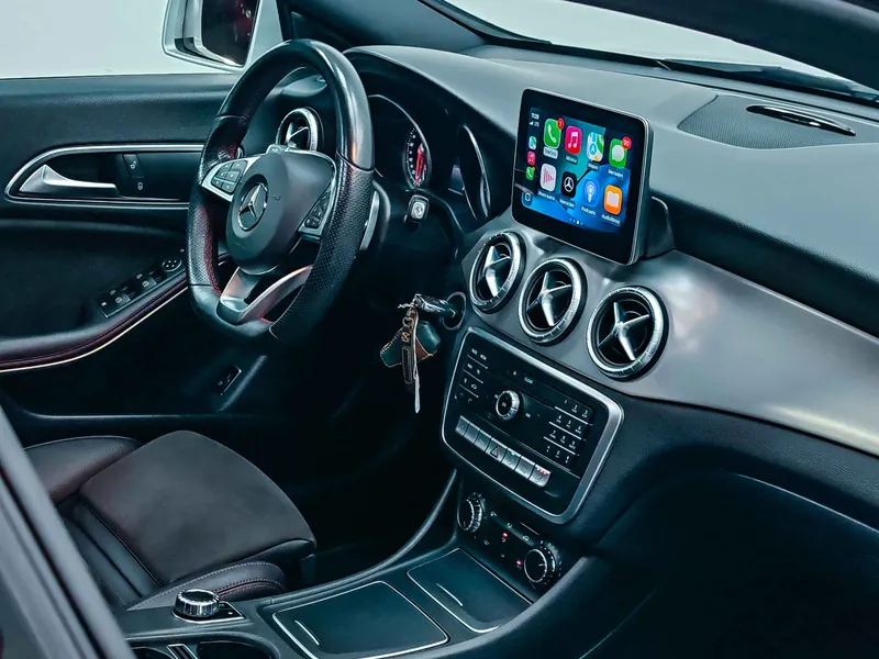 Mercedes-Benz CLA 200 d AMG Line imagen 25