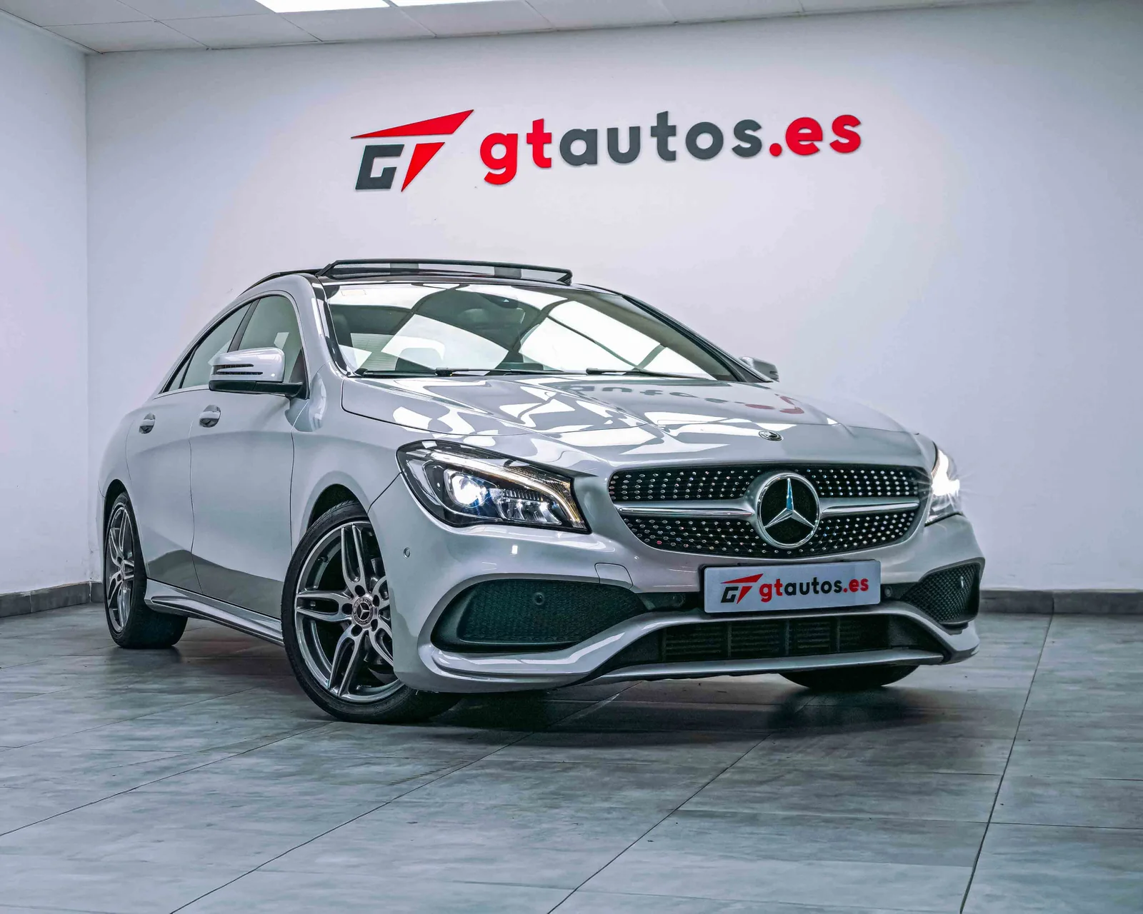 Mercedes-Benz CLA 200 d AMG Line imagen 1