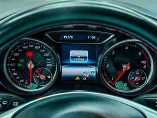 Mercedes-Benz Clase A 220 CDI BlueEfficiency AMG Sport Edition black miniatura 4