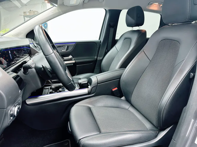 Mercedes-Benz Clase B 200d Progressive imagen 11