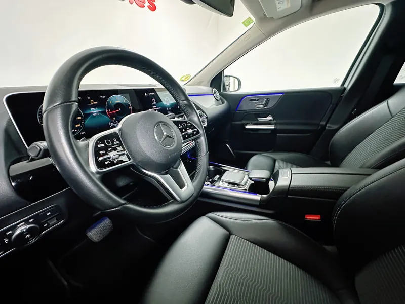 Mercedes-Benz Clase B 200d Progressive imagen 3