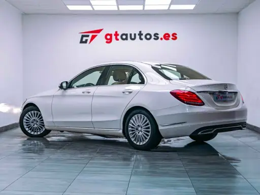 Mercedes-Benz Clase C 220 CDI BLUETEC