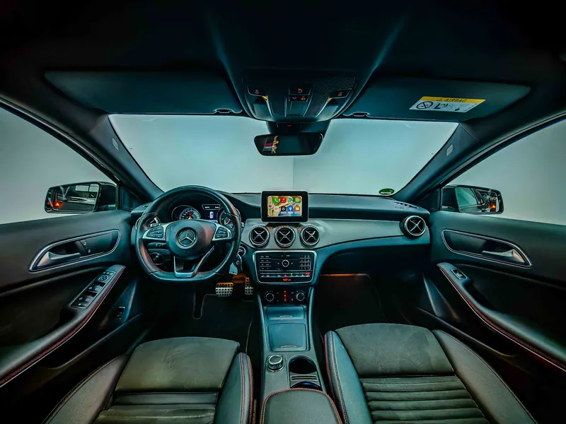 Mercedes-Benz GLA 220 d 4Matic AMG Line imagen 14
