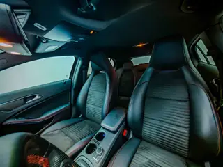 Mercedes-Benz GLA 220 d 4Matic AMG Line miniatura 10