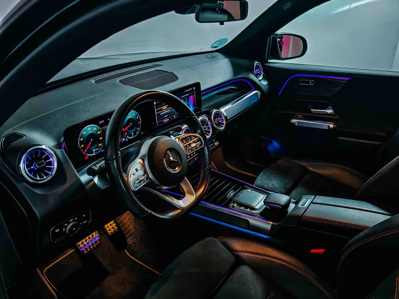 Mercedes-Benz GLB 200 AMG Line imagen 23