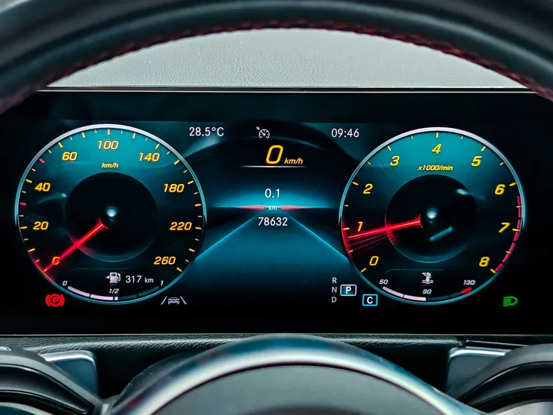Mercedes-Benz GLB 200 AMG Line imagen 4