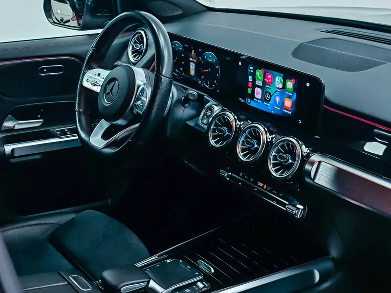 Mercedes-Benz GLB 200 AMG Line imagen 29