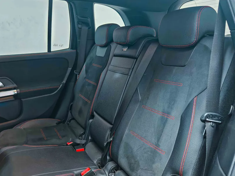 Mercedes-Benz GLB 200 AMG Line imagen 26