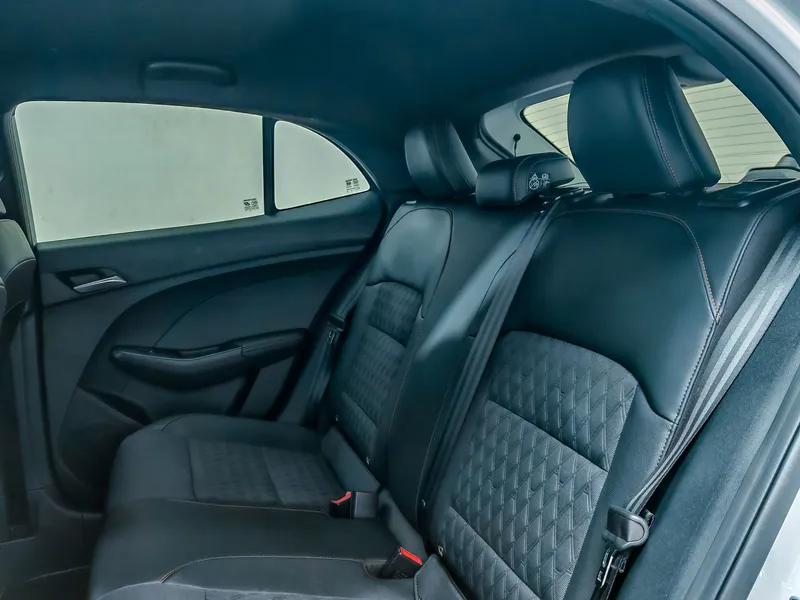 MG MG3 1.5 Hybrid+ Luxury imagen 25