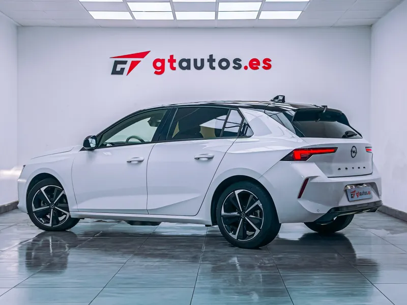 Opel Astra 1.2 Turbo GS Line imagen 2