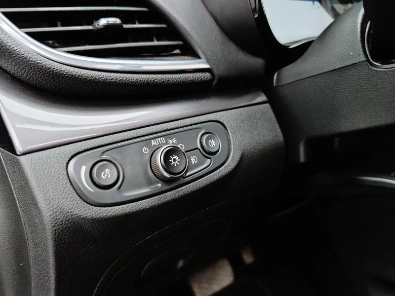 Opel Mokka X 1.4 Turbo Innovation imagen 18