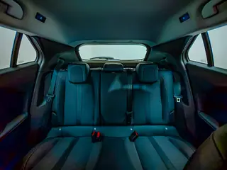 Peugeot 2008 1.5 Blue-HDi Allure Pack miniatura 13