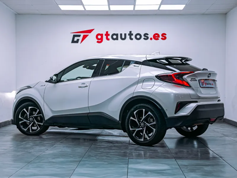 Toyota C-HR 125H Style Plus imagen 2