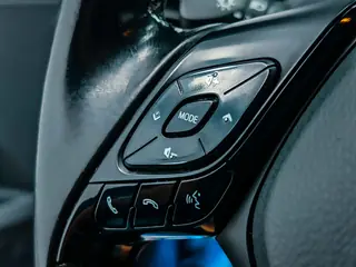 Toyota C-HR 1.8 Hybrid Advance miniatura 9