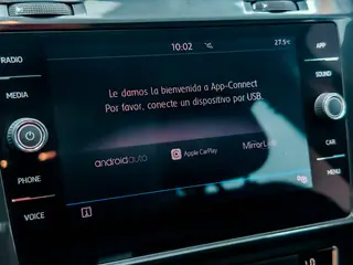 Volkswagen Golf VII 1.0 TSI Edition miniatura 4