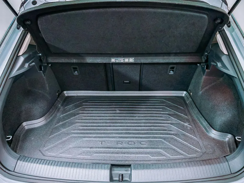 Volkswagen T-Roc 1.0 TSI Advance Style imagen 24