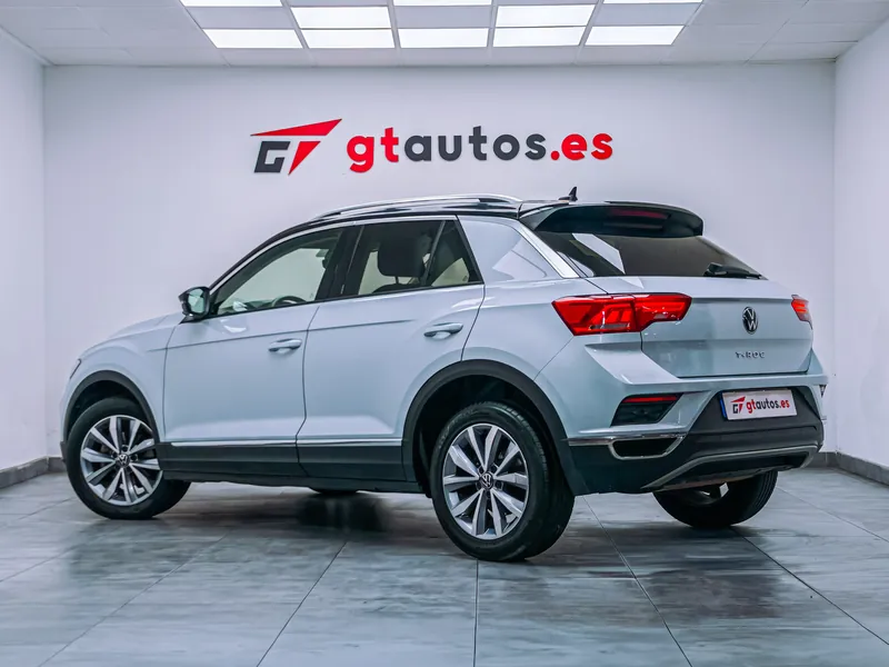Volkswagen T-Roc 1.0 TSI Advance Style imagen 2