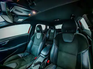 Volvo V40 2.0 D3 R-Design Momentum miniatura 9