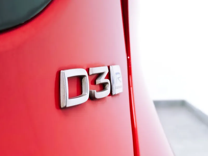 Volvo V40 2.0 D3 R-Design Momentum imagen 20