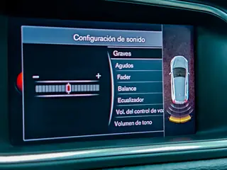 Volvo V40 2.0 D3 R-Design Momentum miniatura 15