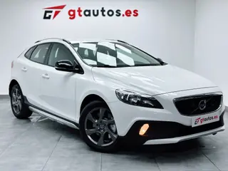 Volvo V40 Cross Country 2.0 D3 Momentum miniatura 1